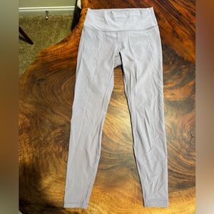 Lululemon leggings size 8 Wunder under mid rise